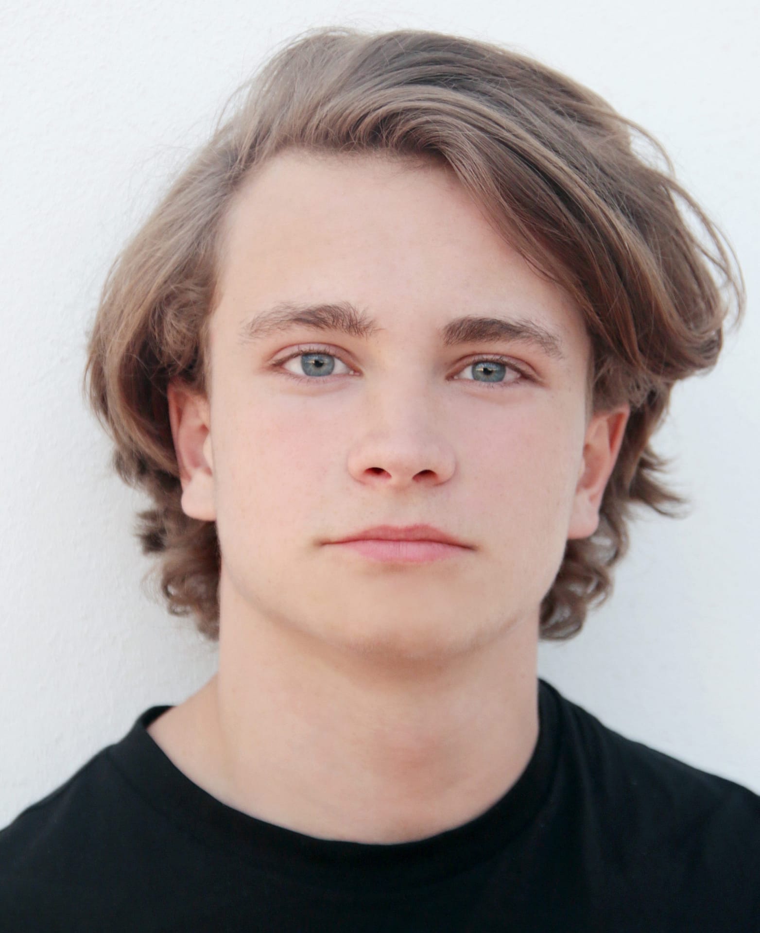 Anton Forsdik Stars In A New Netflix Feature Film ‘i Love You 